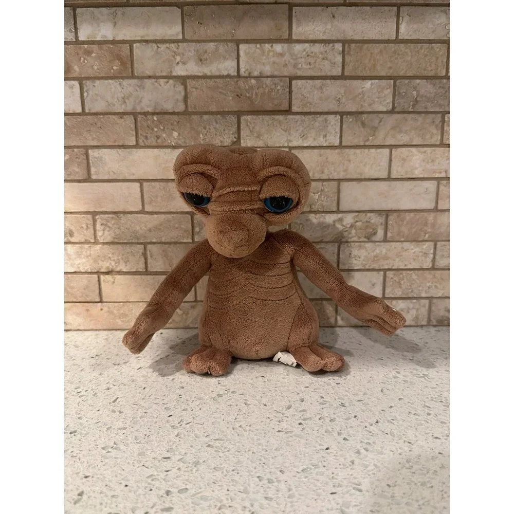 E.T Extra‎ Terrestrial Small Plush 6-7" inch b18